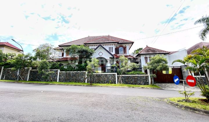 Rumah Luas Siap Huni Perumahan Villa Puncak Tidar Malang Lokasi Strategis dekat Pusat Kota, Pusat Bisnis, Pusat Kuliner, Kampus Machung Rumah Luas Siap Huni Perumahan Villa Puncak Tidar Malang Lokasi Strategis dekat Pusat Kota, Pusat Bisnis, Pusat Kuliner, Kampus Machung