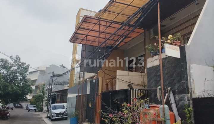 For Quick Sale House in Muara Karang Owner Going Out of Town
