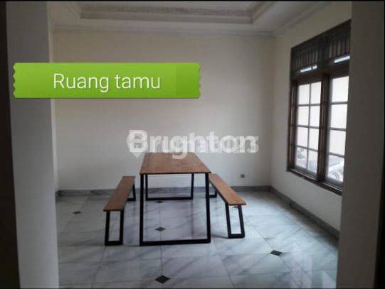 RUMAH LUAS DI HAJI BAPING 1