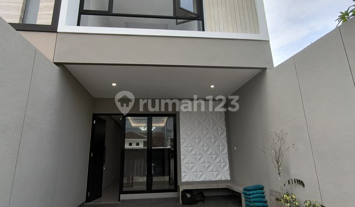 Rumah Rungkut, Surabaya Unfurnished SHM Bagus