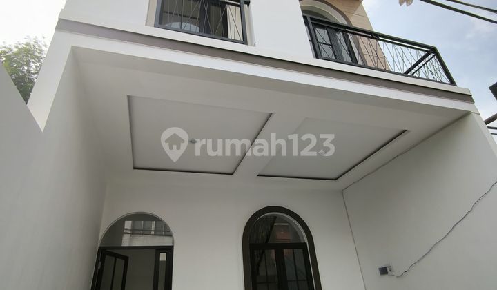 Rumah Bagus SHM Nginden, Surabaya Unfurnished 1