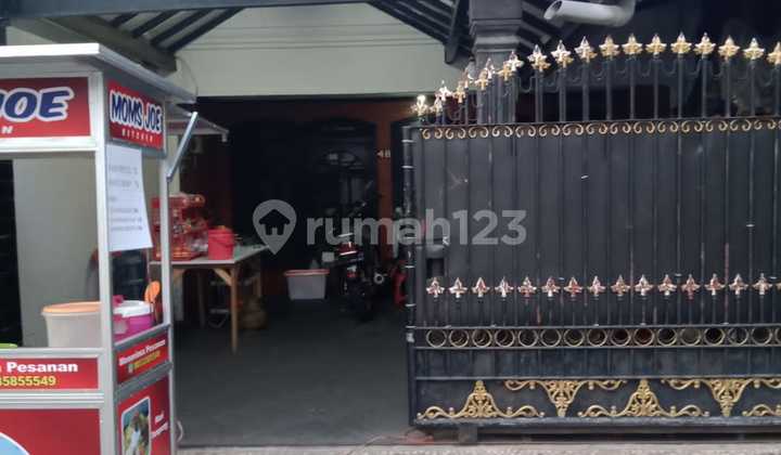 Unfurnished House on Banyu Urip, Surabaya with Freehold Title