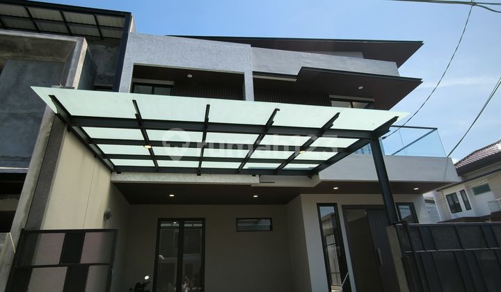 SHM House Unfurnished Nice Sukolilo, Surabaya