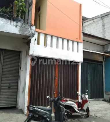 Rumah Usaha - Lewat Mobil - Bisa KPRBCA Bojong Rawa Buaya, dekat Stasiun KRL 1