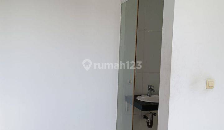 Jual Cepat Murah... Butuh Uang... Rumah 2 Lantai Di Geger Kalong Hadap Barat, Di Bandung 2