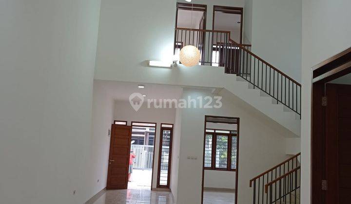 Rumah 2 Lantai Batununggal, Batununggal, Di Bandung 2