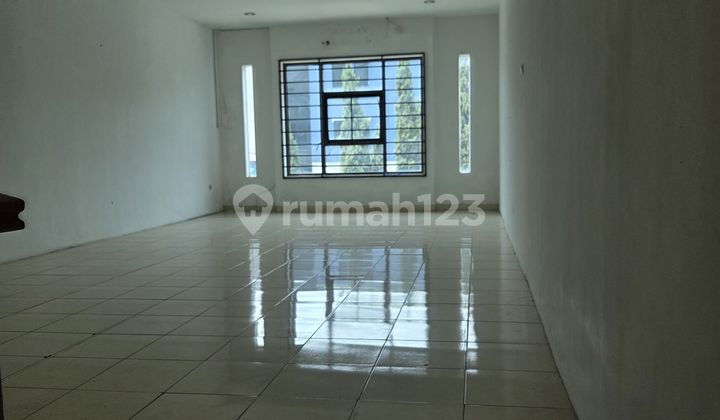 Cheap Strategic Mekarwangi Shop House for Rent 2