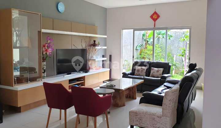 Setiabudi Regency Bagus 2 Lantai Dijual, Di Bandung, Di Setiabudi