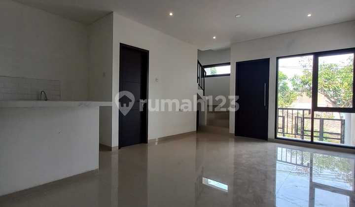 Murah Cihanjuang Dijual Rumah Minimalis 2 Lantai Di Cihanjuang 2