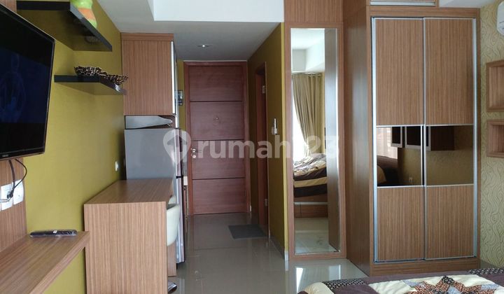 Beverly Apartment Dago For Rent, Studio Type, 10th Floor, Mountain View, Furnished in Dago, Bandung. 2