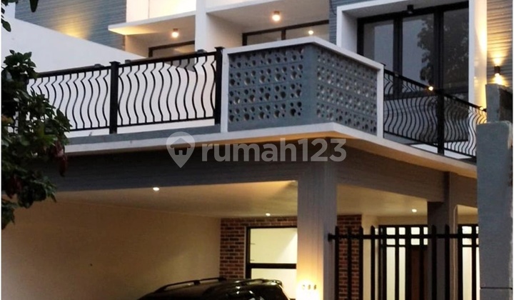 Cihanjuang Minimalist 2-Story House for Sale in Cihanjuang, Bandung