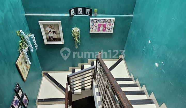 Jual Cepat Rumah Gegerkalong 2 Lantai Hadap Utara, Di Gegerkalong, Di Bandung 2