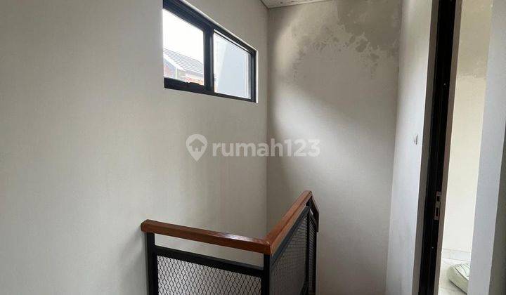 Hot . Rumah modern Remboelan Residence, Buaran Tangsel 2