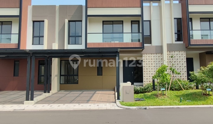 Hot Price. Rumah mewah cluster Carson, Gading Serpong