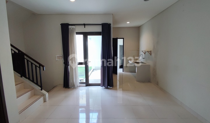 Hot Price. Rumah Bagus Harga Menarik Kireina Park, BSD 2