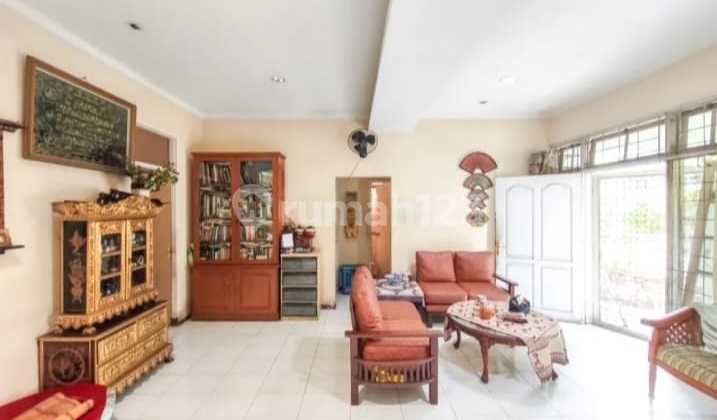 Flash Sale. Corner Position House at Griya Loka, BSD 2