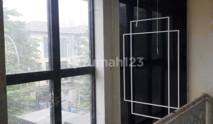 Hot Price. Rumah Mewah Navapark Cluster Lancewood, Bsd