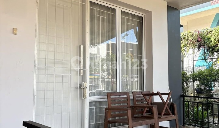 Flash Sale. Neat and Well-Maintained House in Malibu Village, Gading Serpong