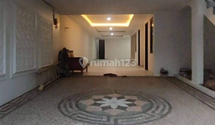 RUMAH MEWAH CLASSIC EROPA SIAP HUNI + PRIVATEPOOL DI JAGAKARSA 14