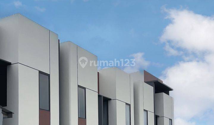 Rumah 2 Lantai di Medan Dekat Ke Asia Mega Mas, Mall Dan Sekolah 2