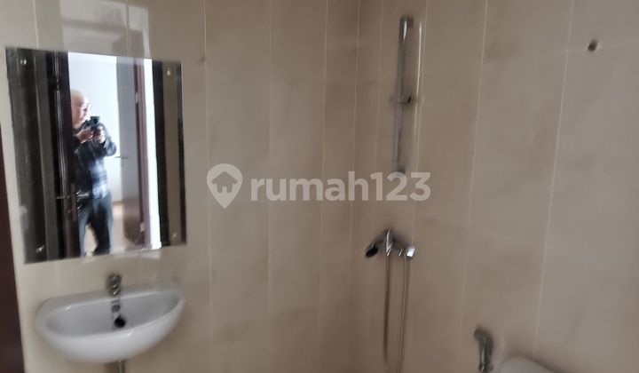 Asatti Vanya Park - Directly in Front of the Swimming Pool 2