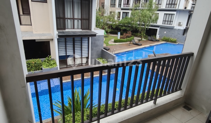 Asatti Vanya Park - Depan Swimming Pool Langsung