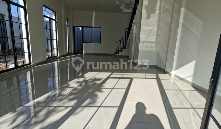 Dijual Ruko Baru 3 Lantai Hadap Jalan Boulevard Citra Garden Bintaro Siap Huni DP0% Cicilan Rp 16 Jutaan 