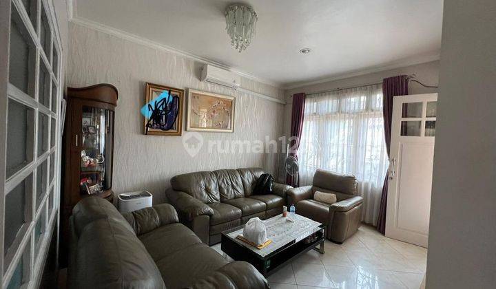 Rumah 2,5 Lantai Full Furnish di Kranji Bekasi 8
