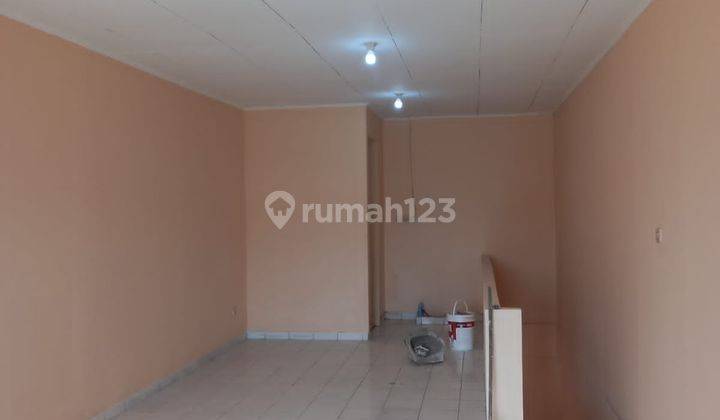 Disewakan Ruko 2 Lantai Lokasi Strategis di Marakas Bekasi 3