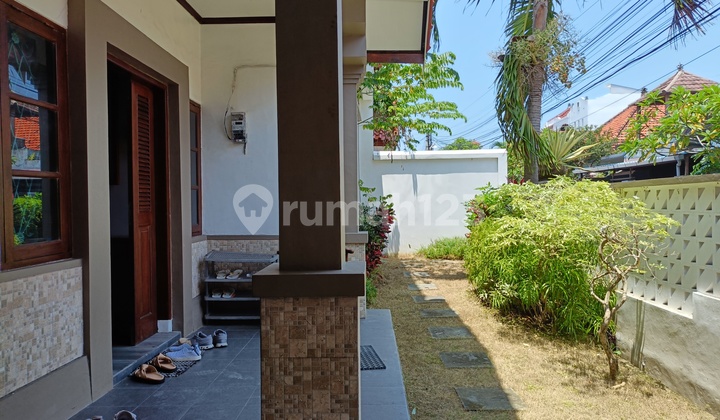 Rumah Nyaman Bangunan Lega di Taman Griya, Jimbaran  2