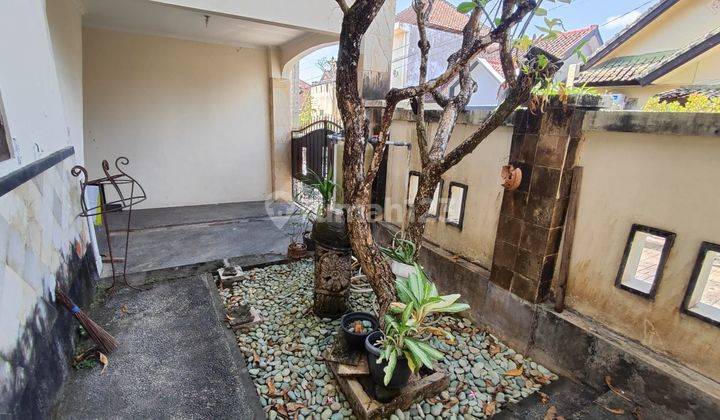 Rumah di Kawasan Taman Griya, One Gated Dekat Klub Jimbaran 2