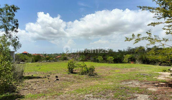 Mature Land in the Shape of Ngantong in the Elite Area of Nusa Dua, Kampial 2