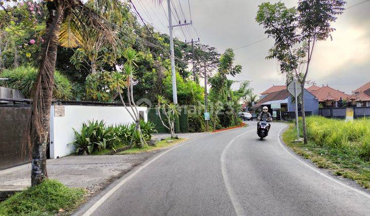 Tanah Komersil di Jalan Utama Padang Linjong, Canggu Dekat Mevui 2