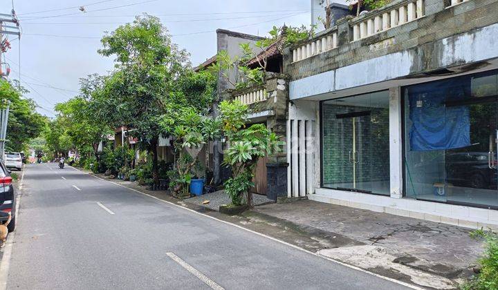 Rumah Dan Toko di Kawasan Padat Penduduk Jalan Raya Taman Giri 2