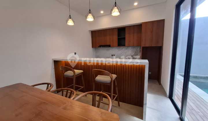 Vila Baru di Jalan Bal Clif, Ungasan. One Gated Community. 