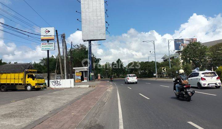 Large Building Next to Ikan Bakar Cianjur Sunset Road, Kuta 2