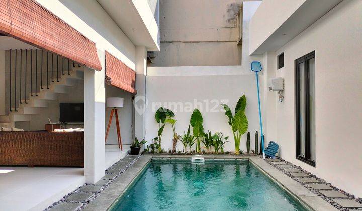 Modern Villa in Bali Arum Jimbaran, One Gated Near Mutiara School 2