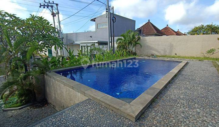 Rumah Cantik Dalam Kompleks, Ada Shared Pool di Ungasan 2