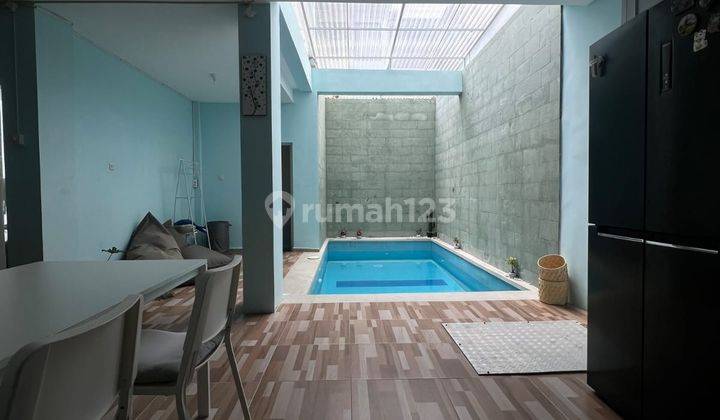 Townhouse Dengan Kolam Renang di Bali Cliff, Ungasan, One Gated 1