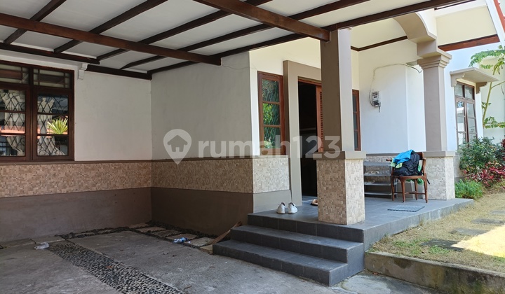 Rumah Nyaman Bangunan Lega di Taman Griya, Jimbaran Rumah Nyaman Bangunan Lega di Taman Griya, Jimbaran