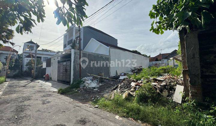 Land 150 m² on Jalan Laksamana Near Plaza Renon 2