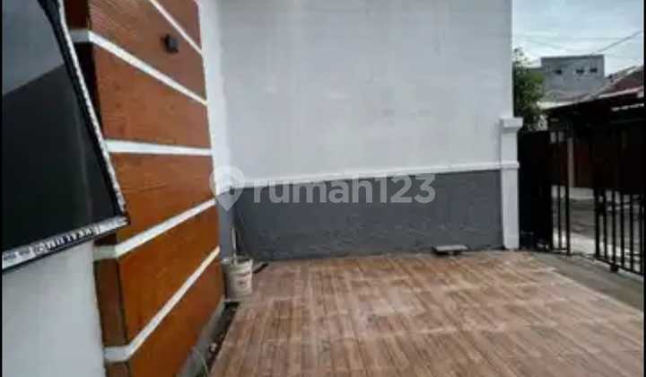 Rumah 2 Lantai Dekat Dengan Kamous Esa Unggul, Mall Citra Raya, 2