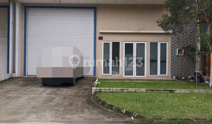 Guang Dalam Kawasan Pergudangan Bizpoint, Jalan Pemda Tigaraksa Dekat Dengan Kantot Pemda Kabupaten Tangerang, 