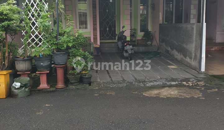 Dijual Rmh Siap Huni Rmh Dekat Dengan Taman 2