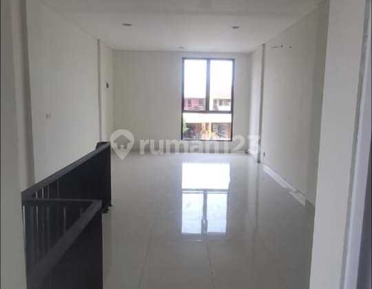 FOR RENT: Suvarna Sutera Fedora Park shop house, CHEAP! 2