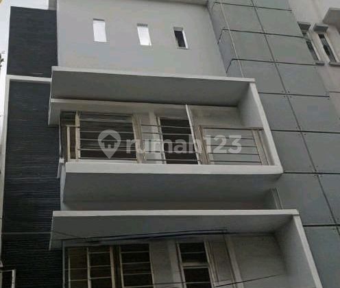 ******** ******** Pusat Rumah Bagus SHM di Pasar Baru