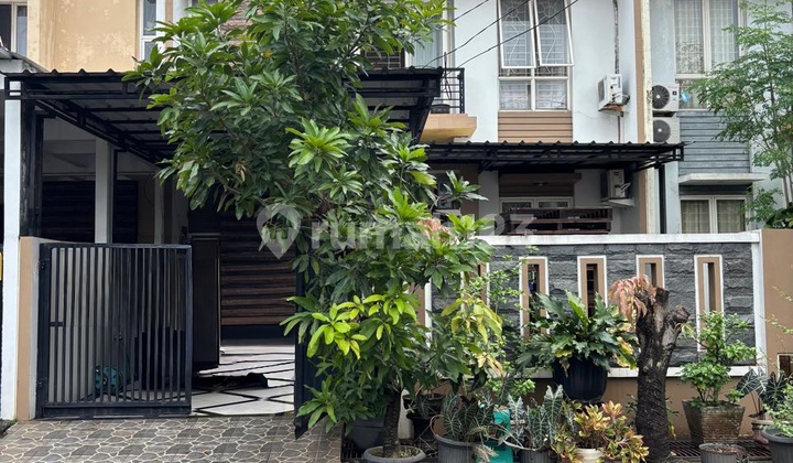 Dijual Cepat Rumah 2 Lantai Full Furnished di Ifolia Harapan Indah Bekasi, Jual Dibawah Harga Pasar