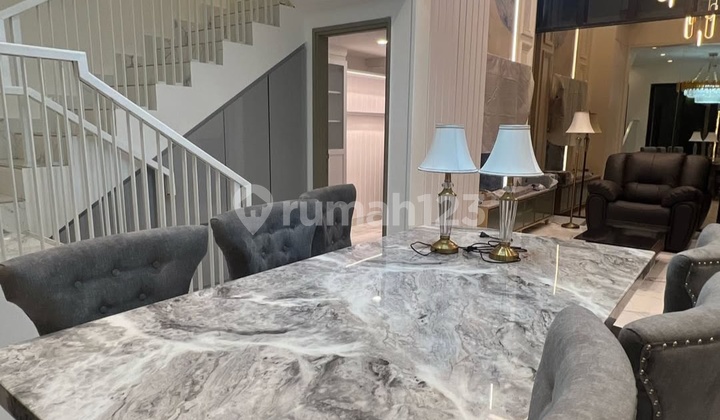 Dijual Rumah Mewah Semi Furnished di Semayang Asya - Jgc Jakarta Timur, Harga Nego Sampai Jadi