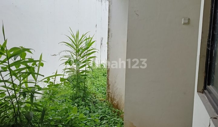 Rumah Luas 136 M2 di Cluster Acasia Harapan Mulya Regency Tarumahaya Bekasi 2