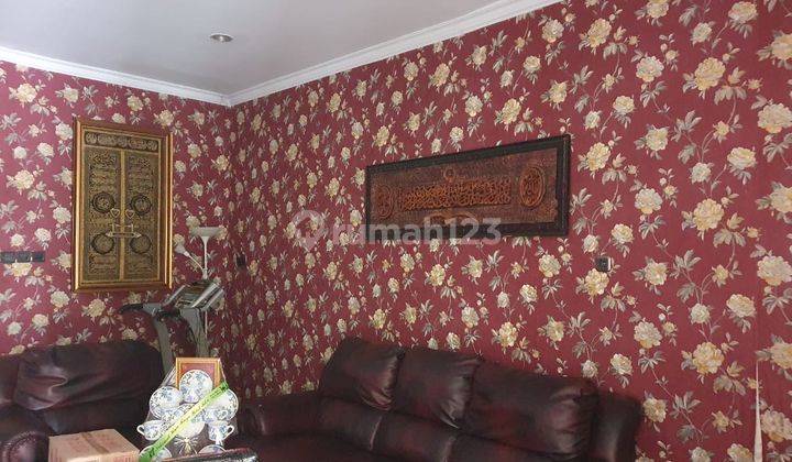 Dijual Rumah di Bulevard Hijau Regency Harapan Indah Bekasi 2